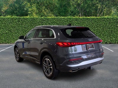 2025 Audi Q5 Premium