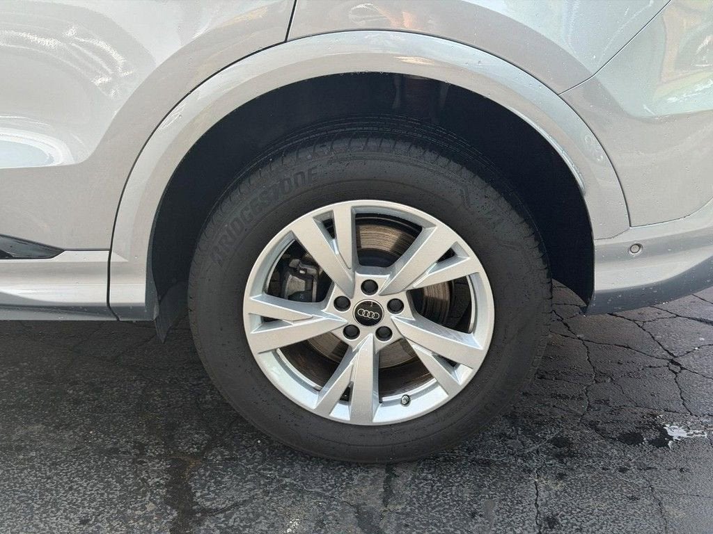 2025 Audi Q5 Premium