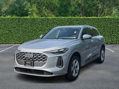 2025 Audi Q5 Premium