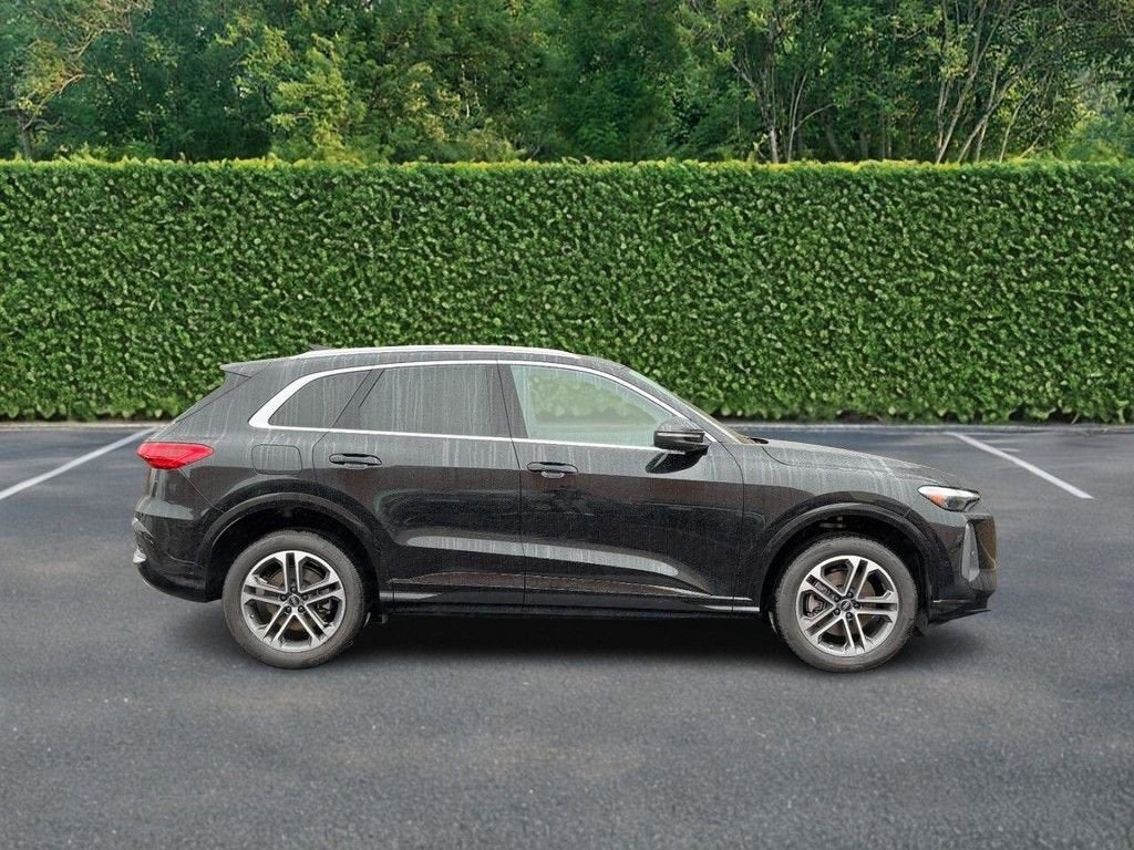 2025 Audi Q5 Premium