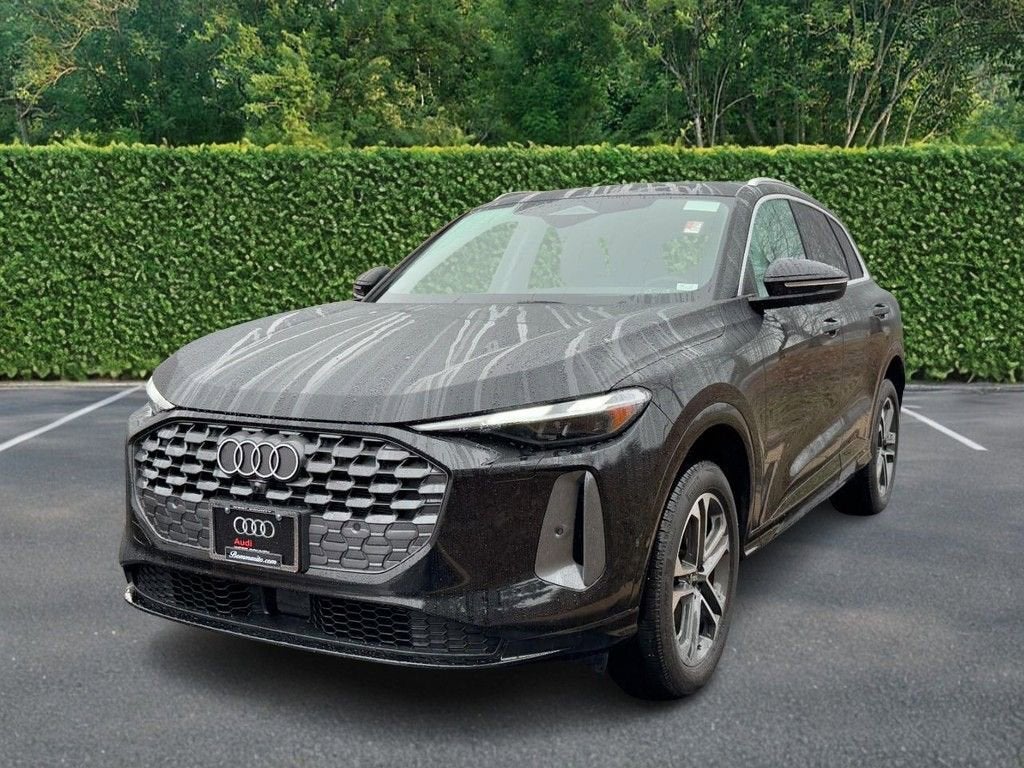 2025 Audi Q5 Premium