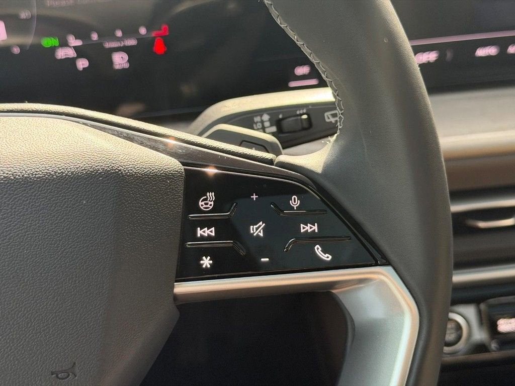 2025 Audi Q5 Premium