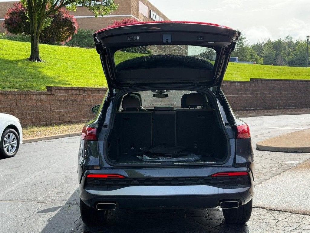2025 Audi Q5 Premium