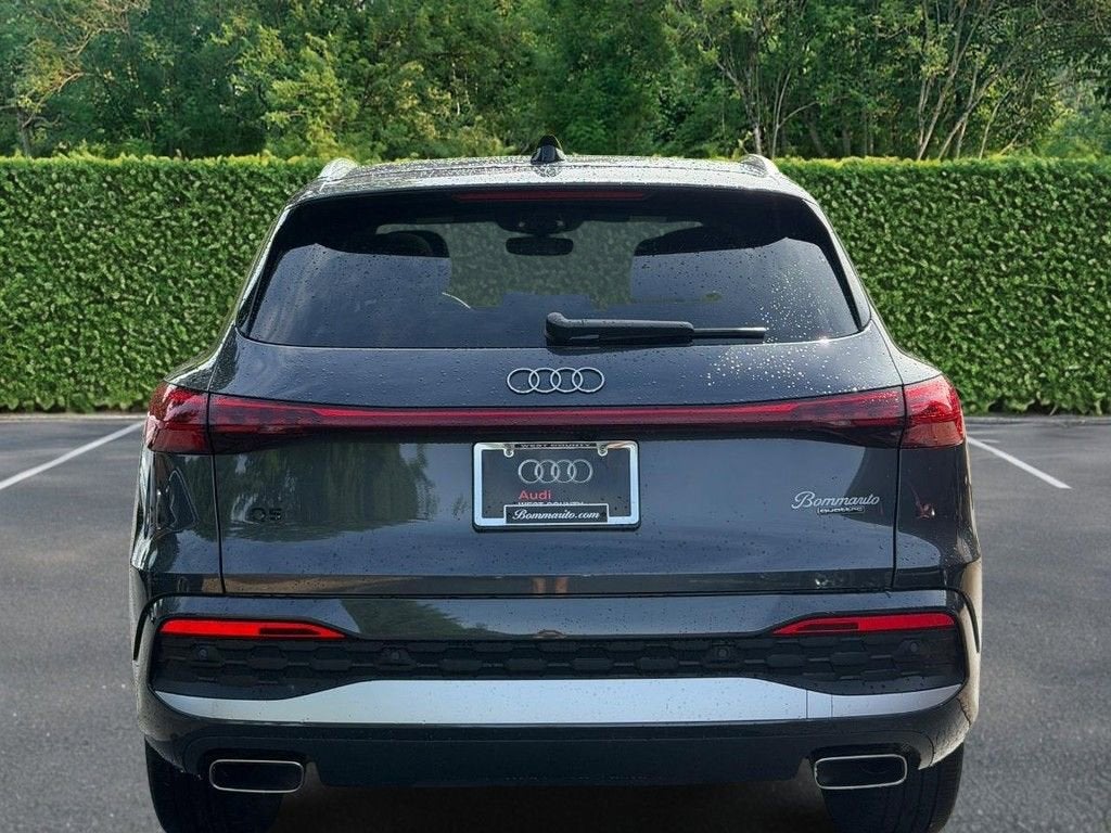 2025 Audi Q5 Premium