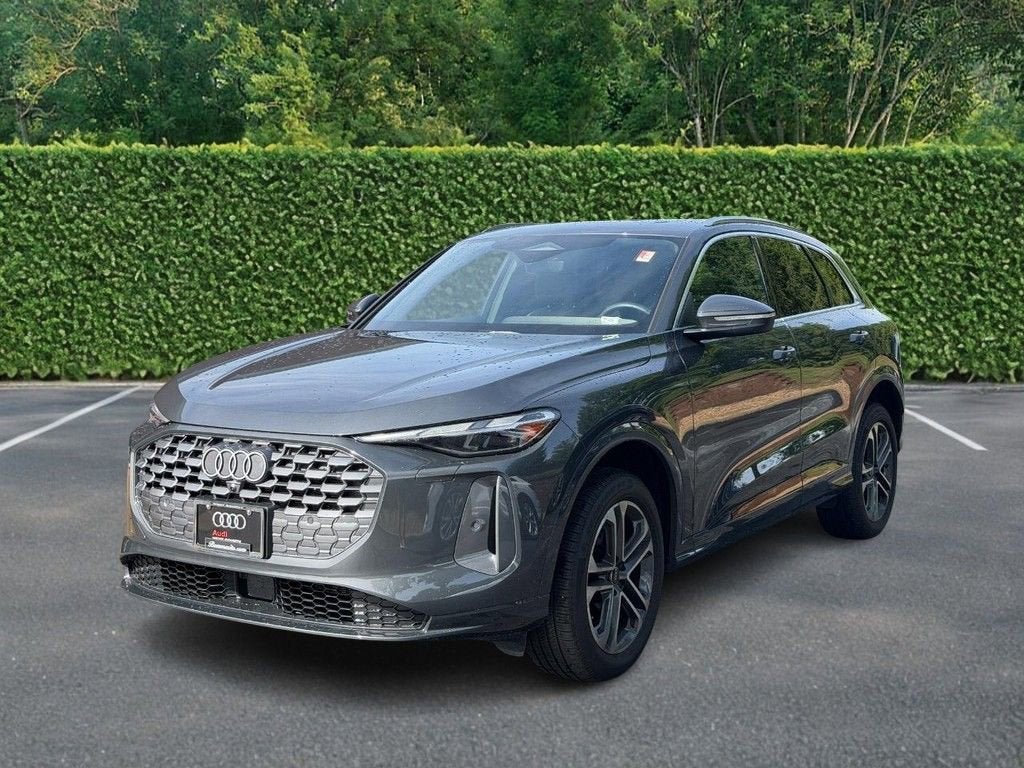 2025 Audi Q5 Premium