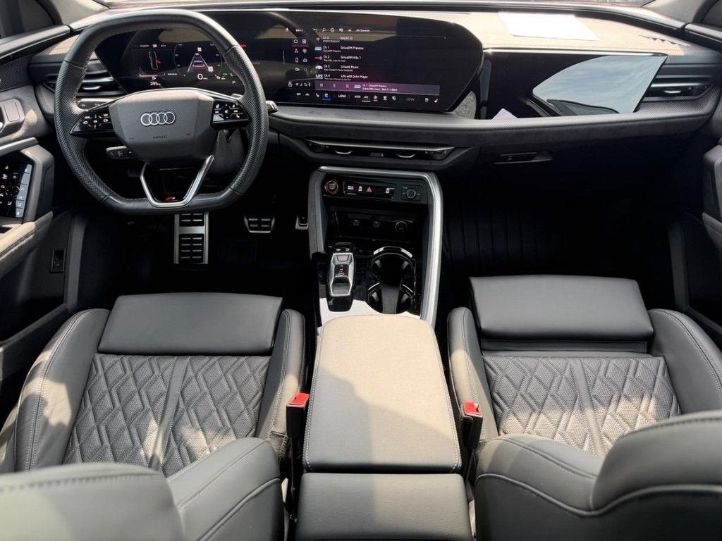 2025 Audi SQ5 Premium Plus