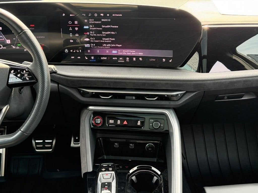 2025 Audi SQ5 Premium Plus