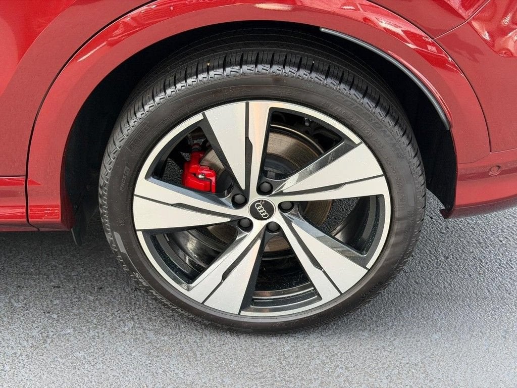 2025 Audi SQ5 Premium Plus