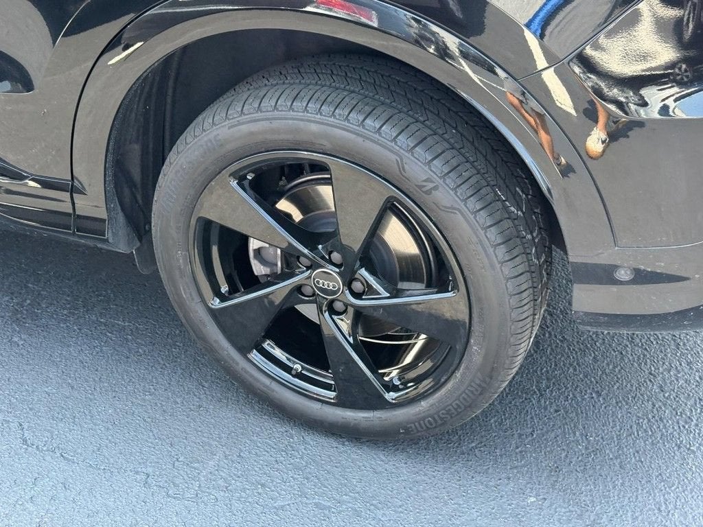 2025 Audi Q5 Premium Plus