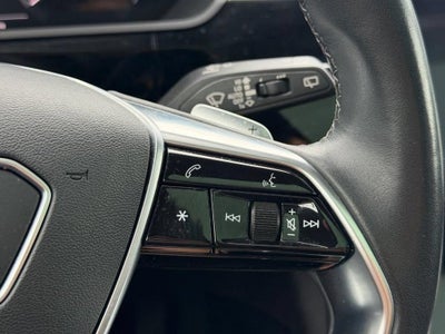 2024 Audi Q8 e-tron Premium Plus