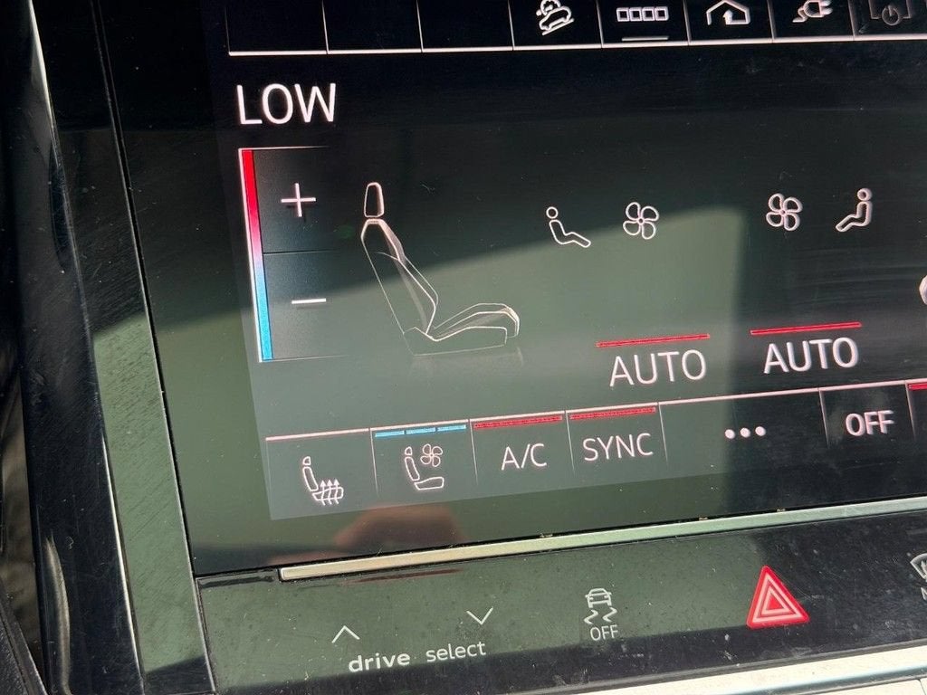 2024 Audi Q8 e-tron Premium Plus