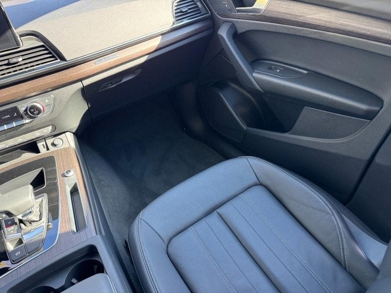 2025 Audi Q5 Premium