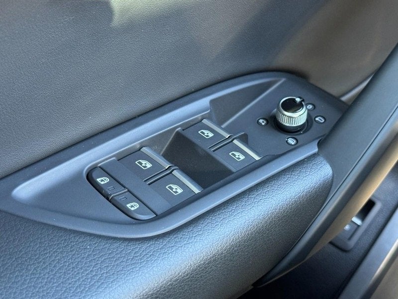 2025 Audi Q5 Premium