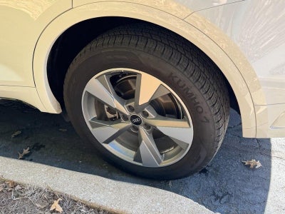 2025 Audi Q5 Premium