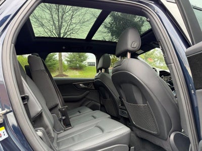 2025 Audi Q7 Premium