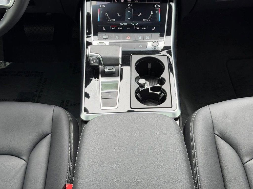 2025 Audi Q7 Premium