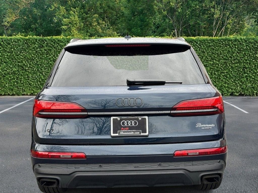2025 Audi Q7 Premium
