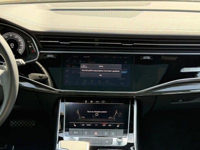 2025 Audi Q7 Premium