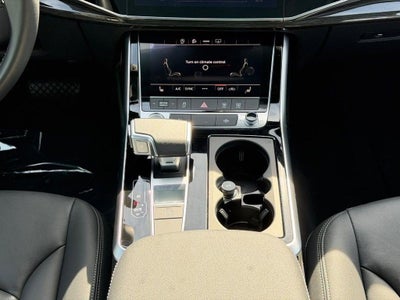 2025 Audi Q7 Premium