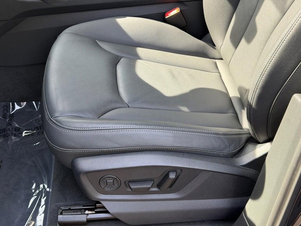 2025 Audi Q7 Premium