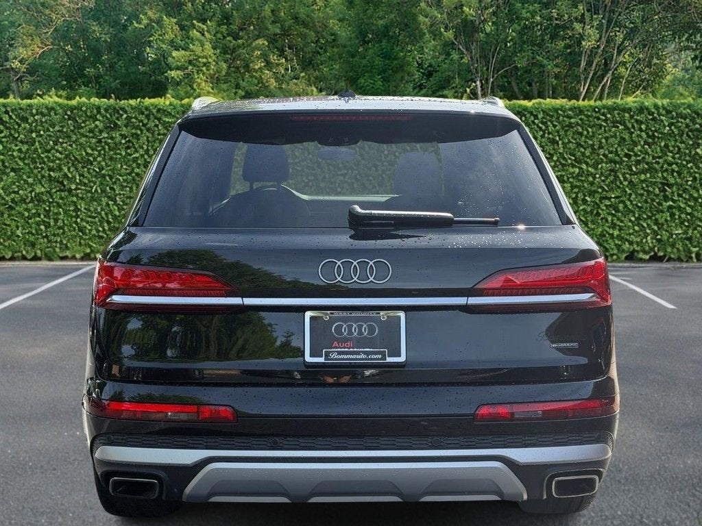 2025 Audi Q7 Premium