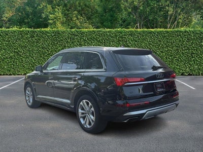 2025 Audi Q7 Premium