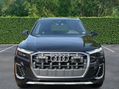 2025 Audi Q7 Premium