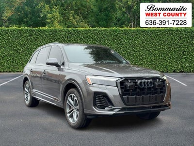 2025 Audi Q7 Premium