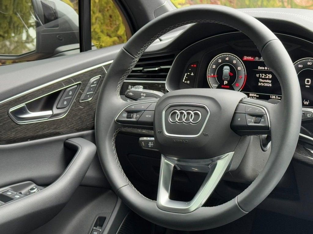 2025 Audi Q7 Premium