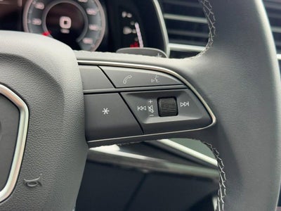 2025 Audi Q7 Premium