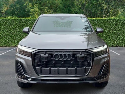 2025 Audi Q7 Premium