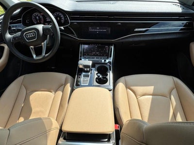 2025 Audi Q7 Premium