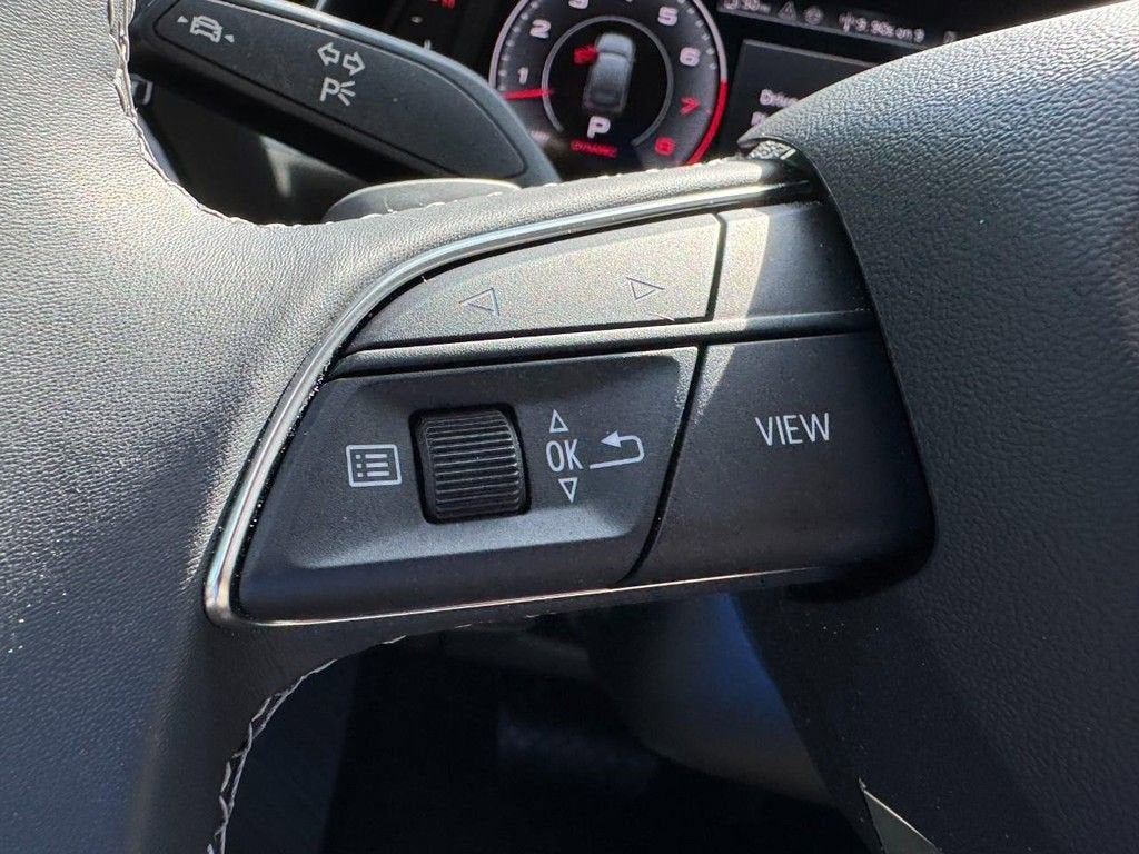 2025 Audi Q7 Premium