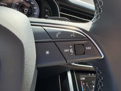 2025 Audi Q7 Premium