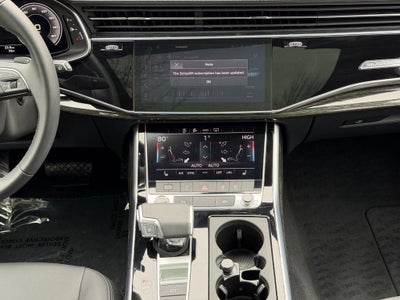 2025 Audi Q7 Premium