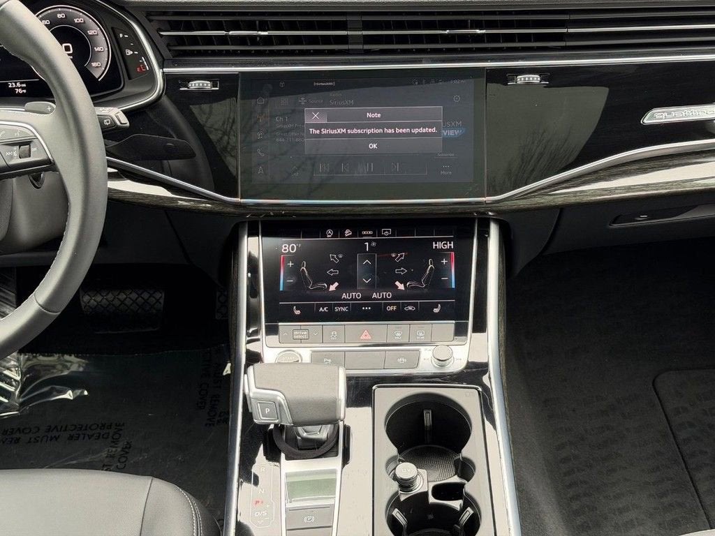 2025 Audi Q7 Premium