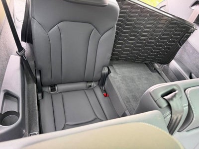 2025 Audi Q7 Premium