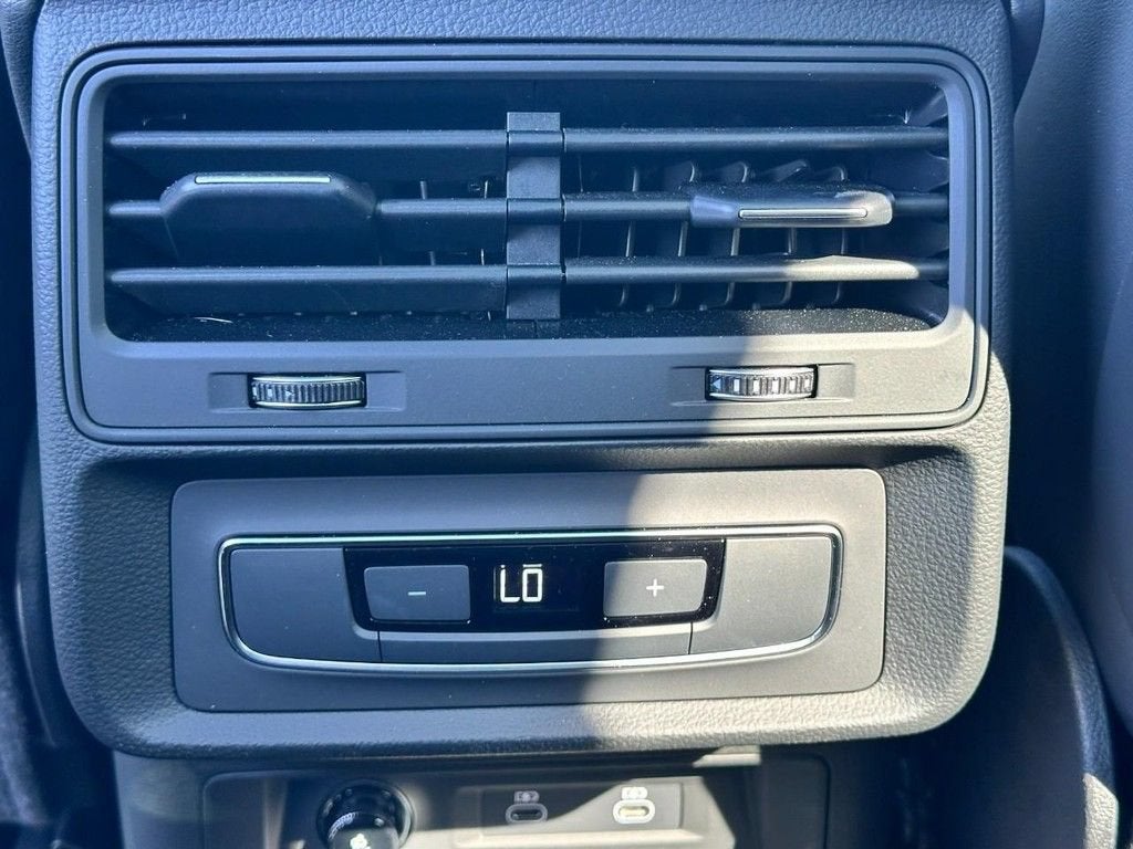 2026 Audi Q7 Premium