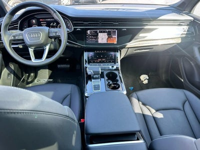 2026 Audi Q7 Premium