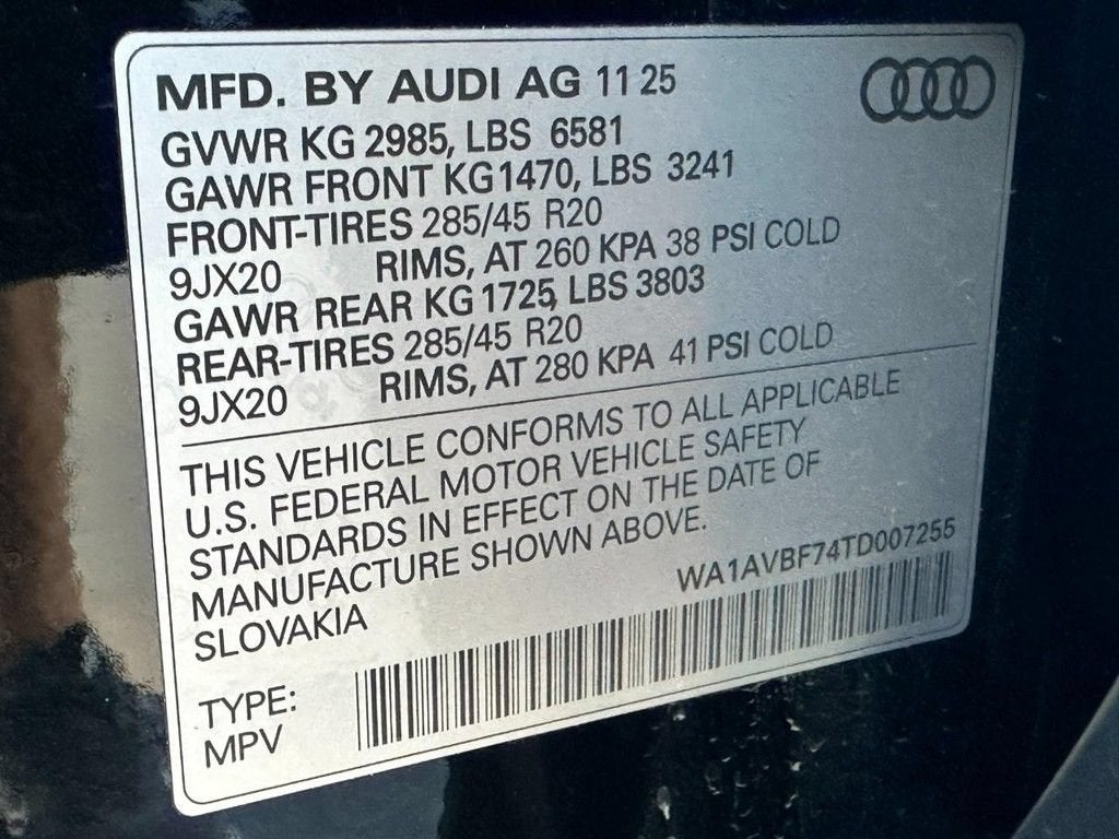 2026 Audi Q7 Premium