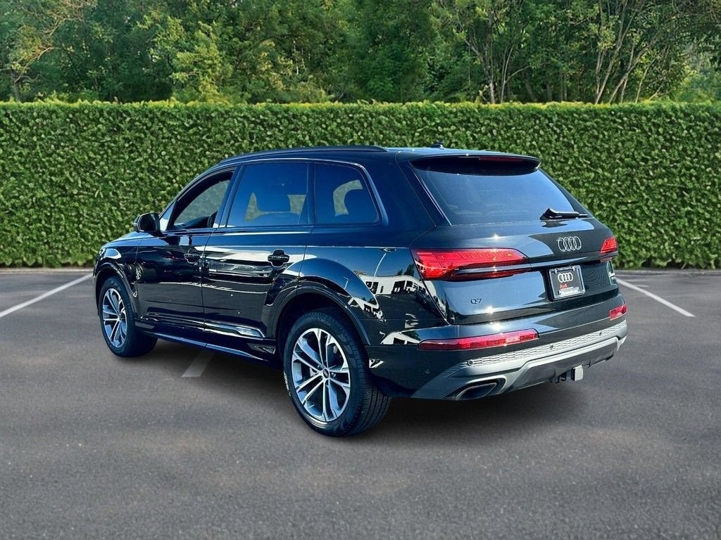 2026 Audi Q7 Premium