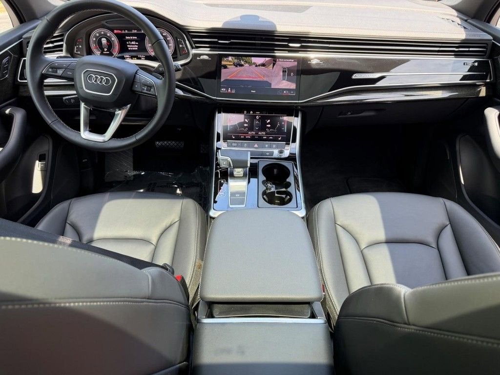 2025 Audi Q7 Premium