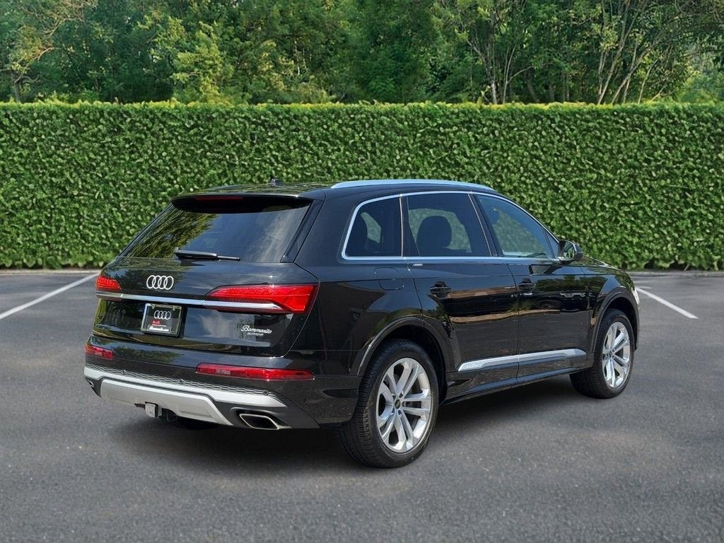 2025 Audi Q7 Premium