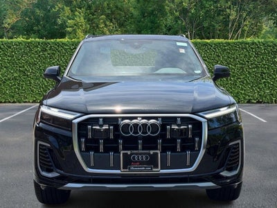 2025 Audi Q7 Premium