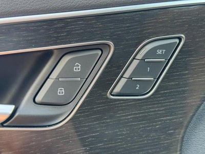 2025 Audi Q7 Premium