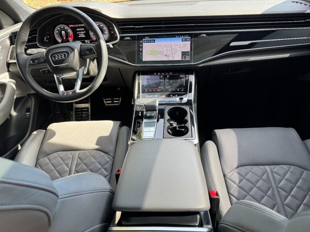 2024 Audi SQ8 Premium Plus