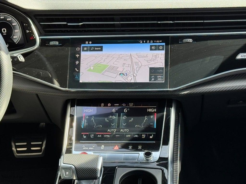 2024 Audi SQ8 Premium Plus