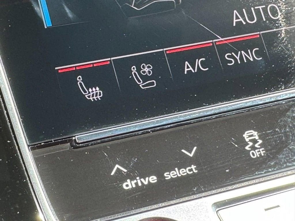 2024 Audi SQ8 Premium Plus