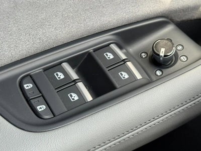 2024 Audi SQ8 Premium Plus