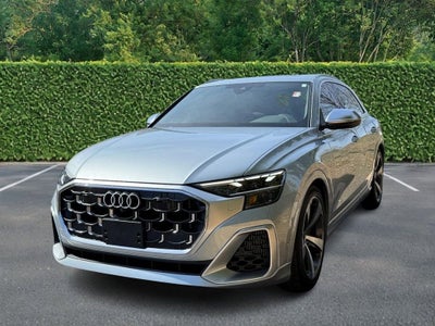 2024 Audi SQ8 Premium Plus